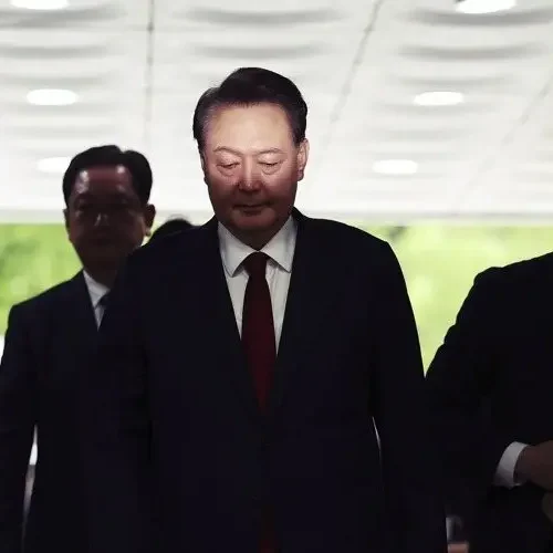 177277047647072_P34183721